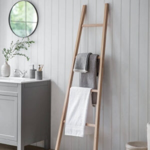 Beech Towel Ladder - main product image