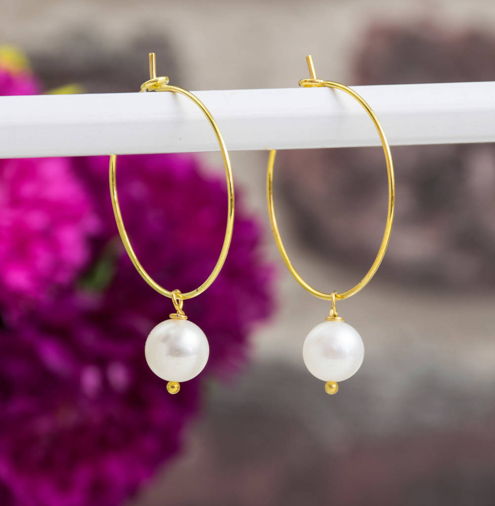 Freshwater Pearl Hoop Earrings - alternative angle