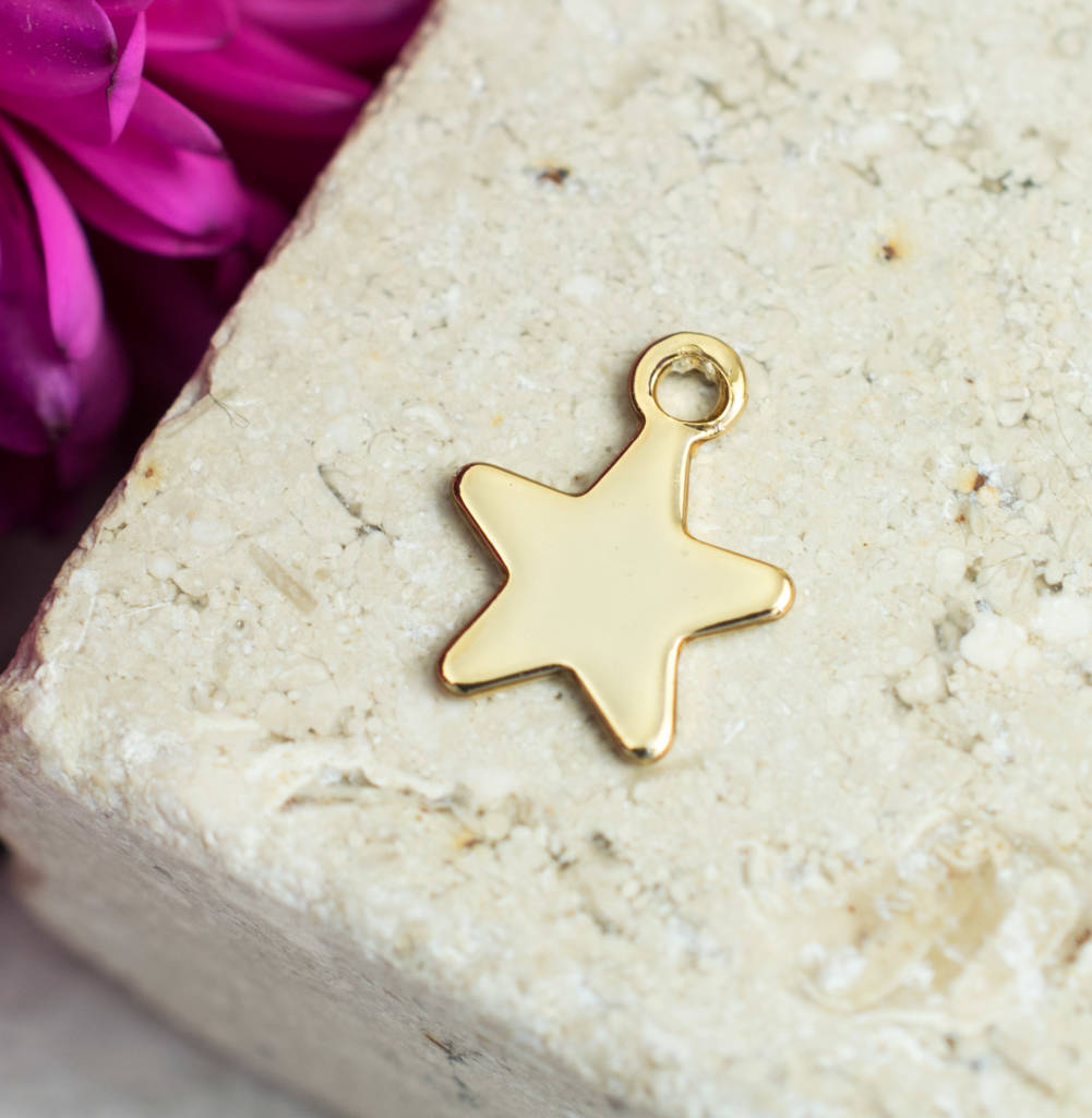 Freshwater Pearl Hoop Earrings - close-up detail