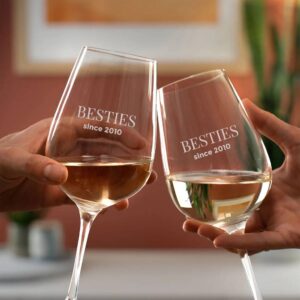 Personalised Best Friends Engraved Wine Glass - main product image