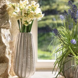 Regency Vase - main product image