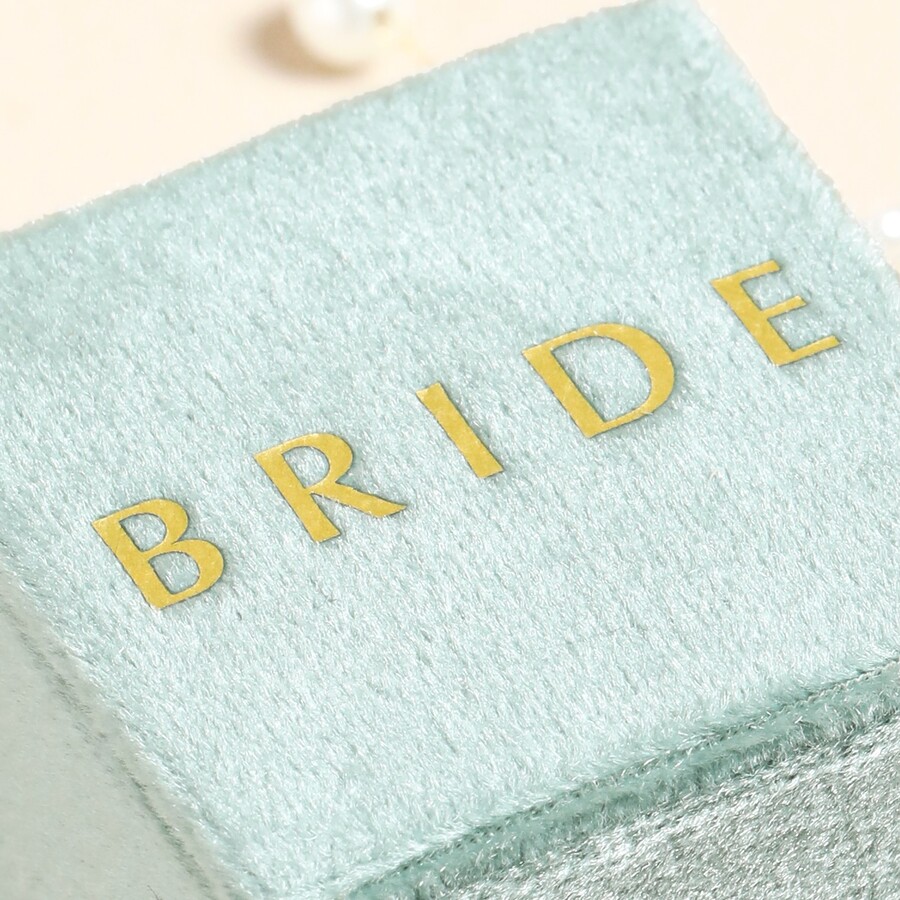 'Bride' Green Velvet Earrings Box - alternative angle