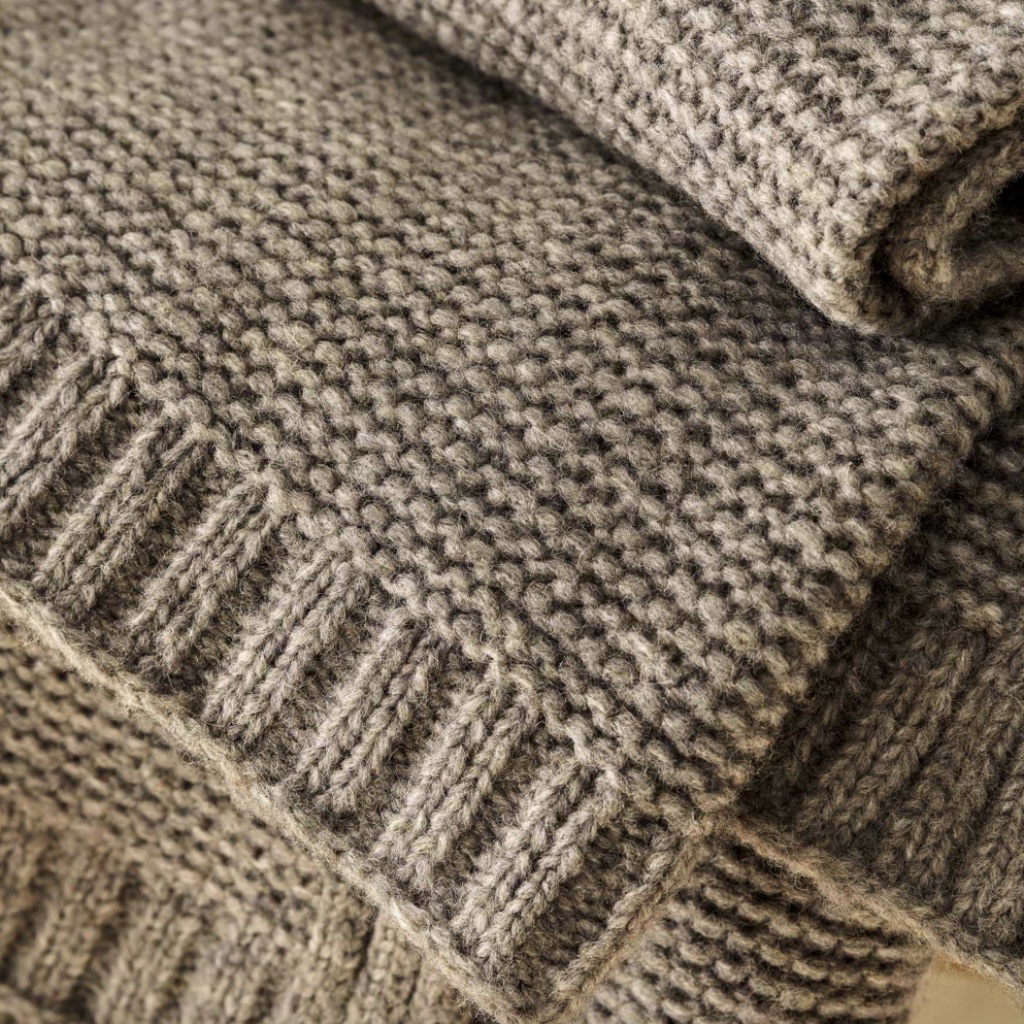 Brunswick Knit Wool Throw - alternative angle