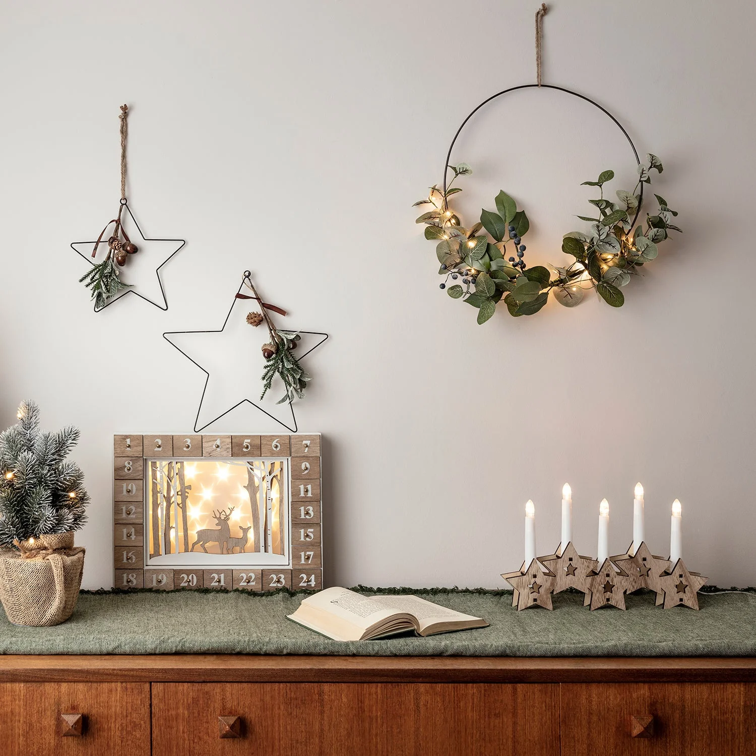Eucalyptus Christmas Half Wreath Micro Light Bundle - lifestyle shot