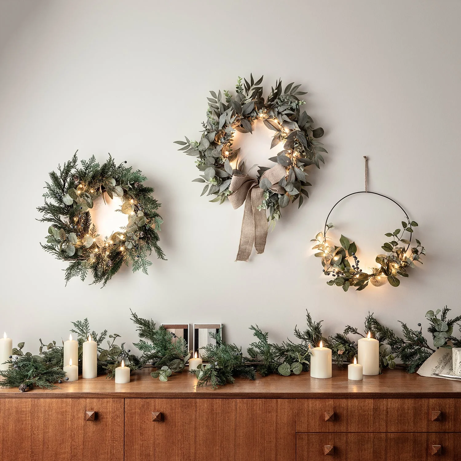 Eucalyptus Christmas Half Wreath Micro Light Bundle - alternative angle